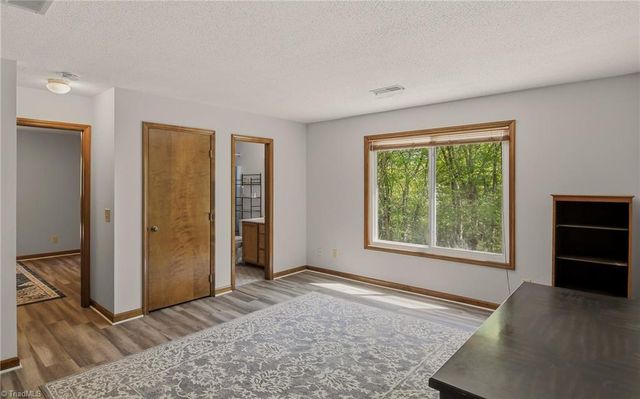 407 Grenham Road, Greensboro, NC 27455
