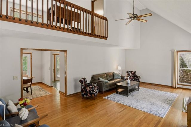 407 Grenham Road, Greensboro, NC 27455