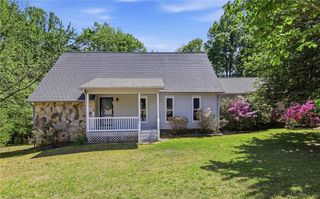 407 Grenham Road, Greensboro, NC 27455