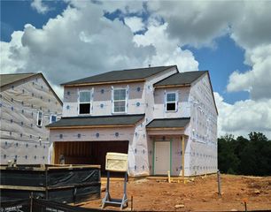 5079 Fallmeade Road, Kernersville, NC 27284