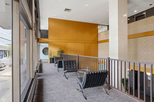 4343 N Clarendon Avenue 1812, Chicago, IL 60613