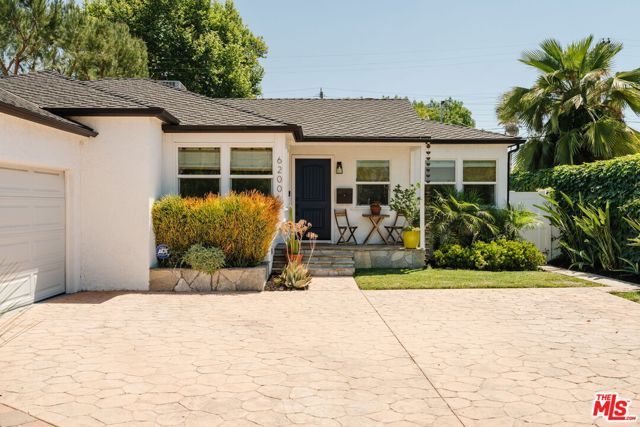 6200 Topeka Drive, Tarzana (los Angeles), CA 91335