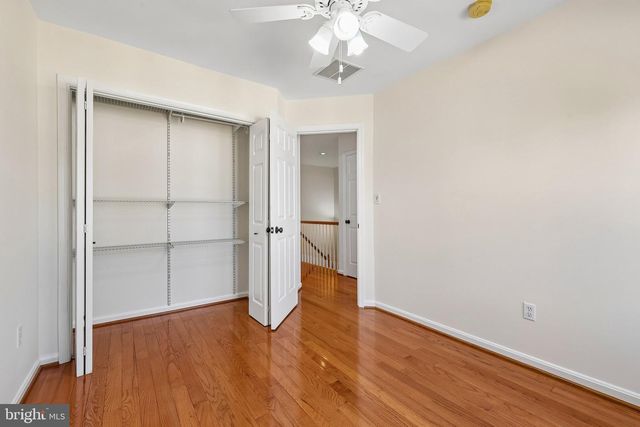 45553 READING TER, Sterling, VA 20166