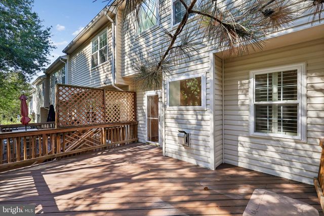 45553 READING TER, Sterling, VA 20166