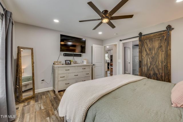 747 North Central Avenue, Church Hill, TN 37642
