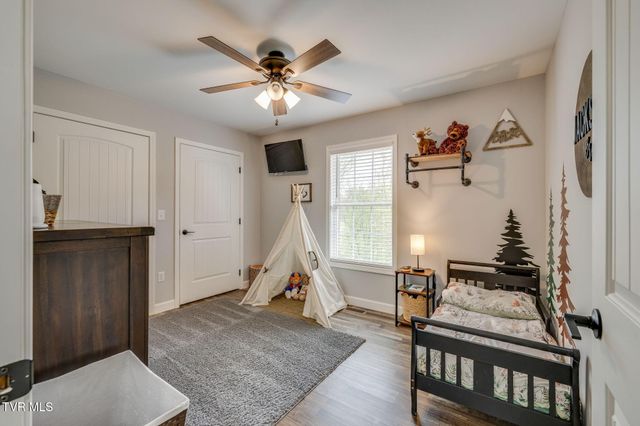 747 North Central Avenue, Church Hill, TN 37642