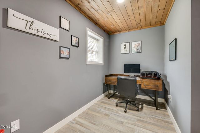 747 North Central Avenue, Church Hill, TN 37642