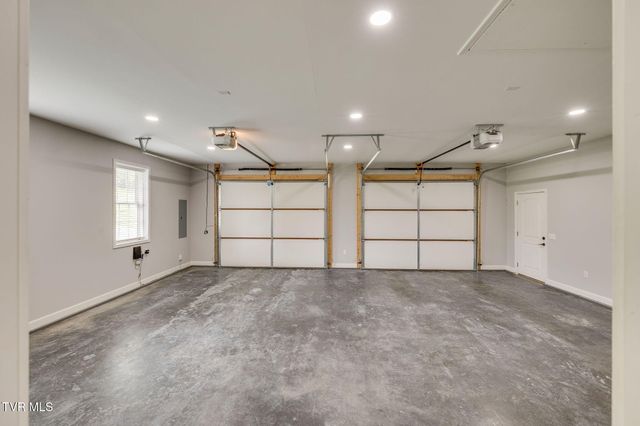 747 North Central Avenue, Church Hill, TN 37642