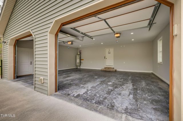 747 North Central Avenue, Church Hill, TN 37642