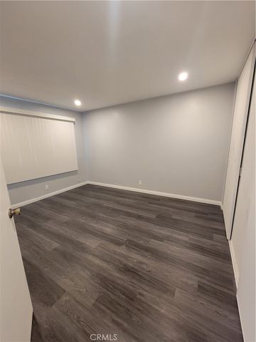 525 Fischer Street 6, Glendale, CA 91205