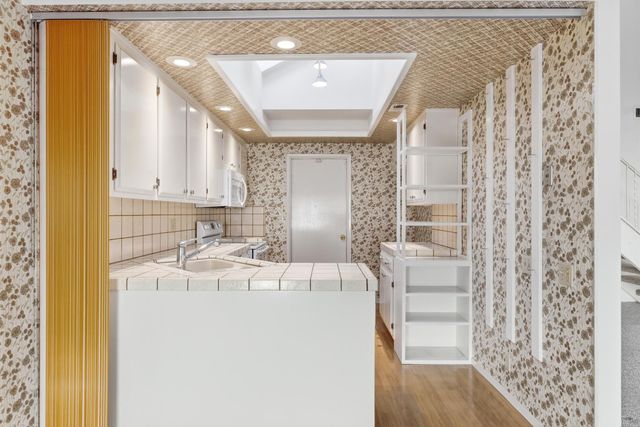 1937 Bur Oak Dr, Modesto, CA 95354