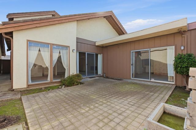 1937 Bur Oak Dr, Modesto, CA 95354