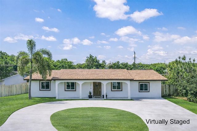 10510 SW 160th St, Miami, FL 33157