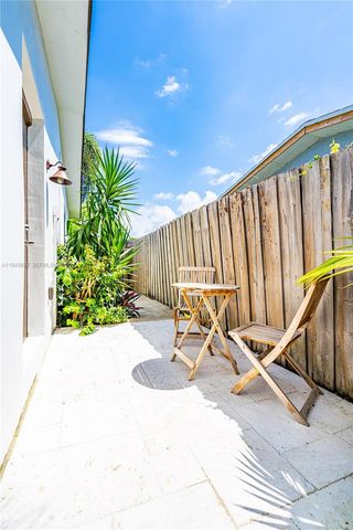 10510 SW 160th St, Miami, FL 33157