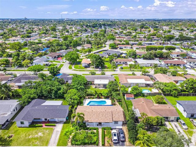 10510 SW 160th St, Miami, FL 33157