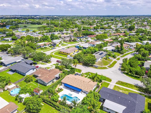 10510 SW 160th St, Miami, FL 33157