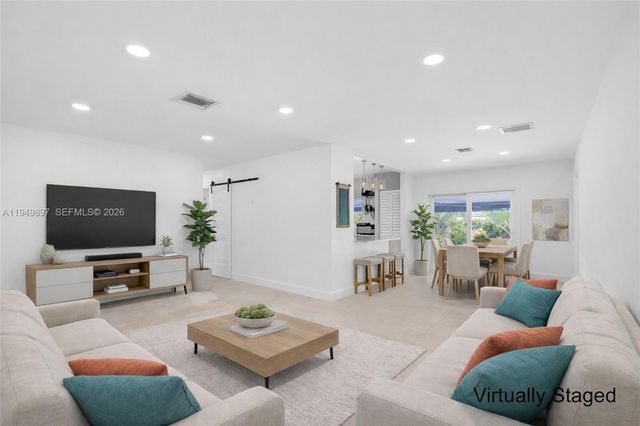 10510 SW 160th St, Miami, FL 33157