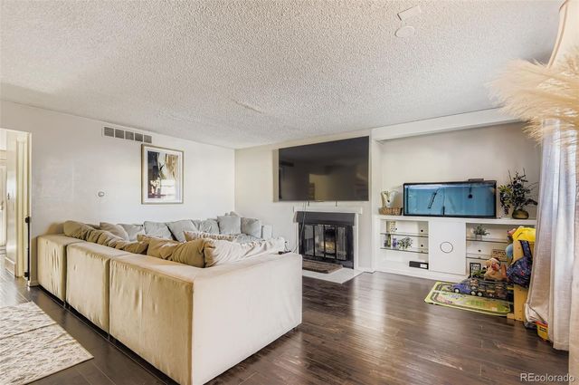 4681 S Lowell Boulevard, Denver, CO 80236