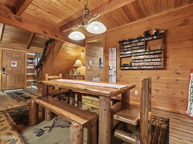 2653 Black Walnut Flats Road, Sevierville, TN 37862