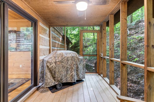 2653 Black Walnut Flats Road, Sevierville, TN 37862