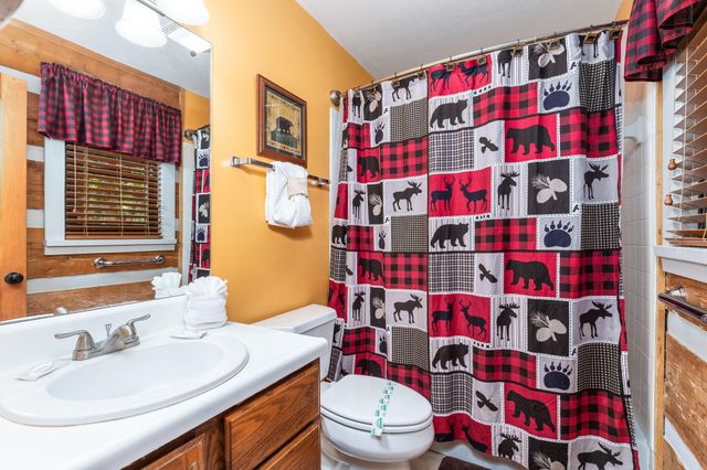 2653 Black Walnut Flats Road, Sevierville, TN 37862