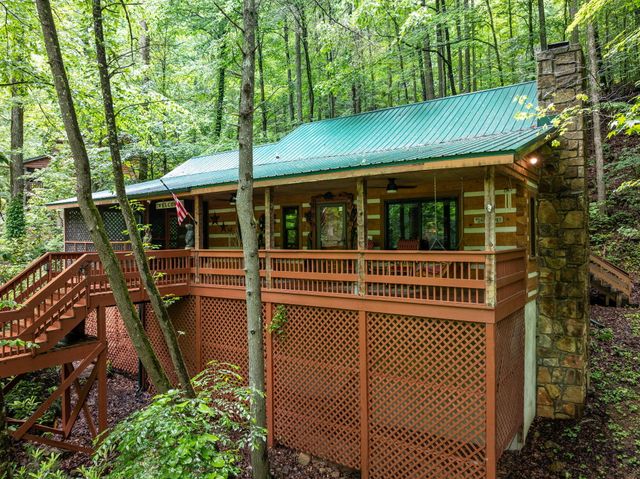 2653 Black Walnut Flats Road, Sevierville, TN 37862