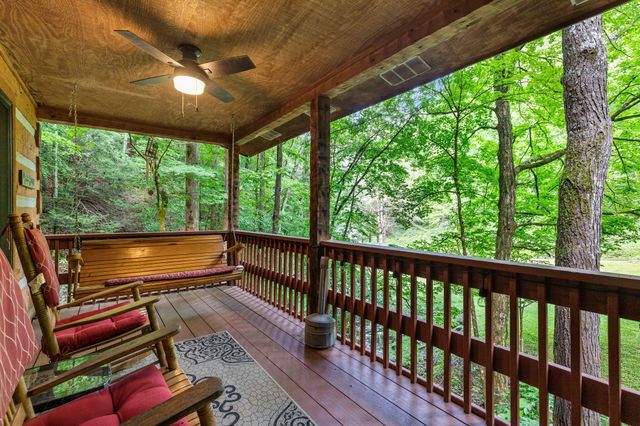 2653 Black Walnut Flats Road, Sevierville, TN 37862