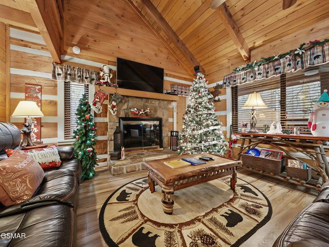 2653 Black Walnut Flats Road, Sevierville, TN 37862