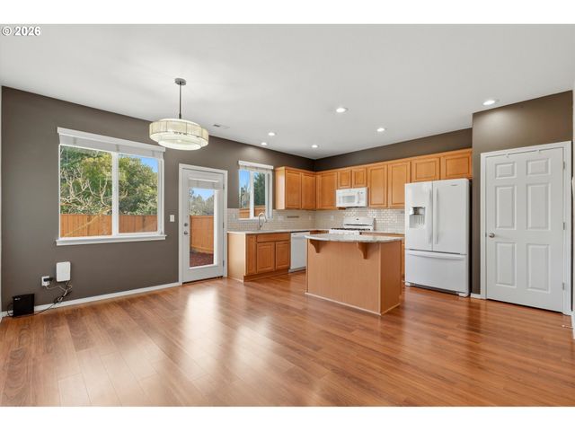 21770 Sw VINTNER Ln, Sherwood, OR 97140