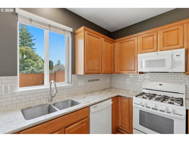 21770 Sw VINTNER Ln, Sherwood, OR 97140