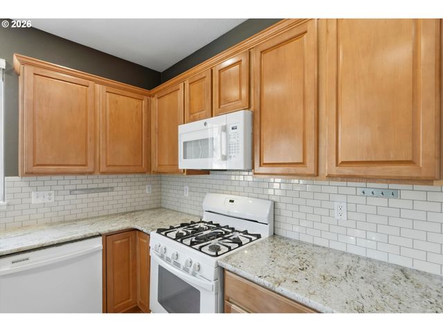 21770 Sw VINTNER Ln, Sherwood, OR 97140