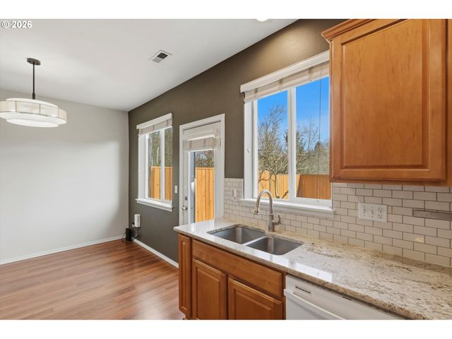 21770 Sw VINTNER Ln, Sherwood, OR 97140