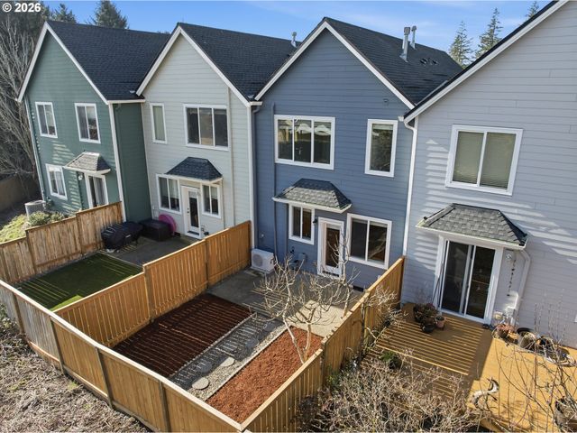 21770 Sw VINTNER Ln, Sherwood, OR 97140