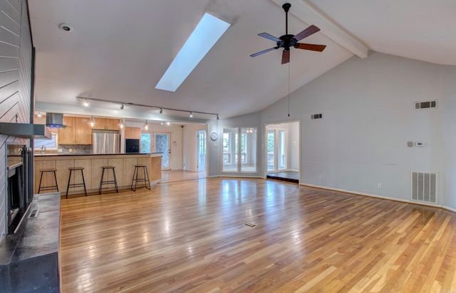 101 River Ridge Road, Little Rock, AR 72227