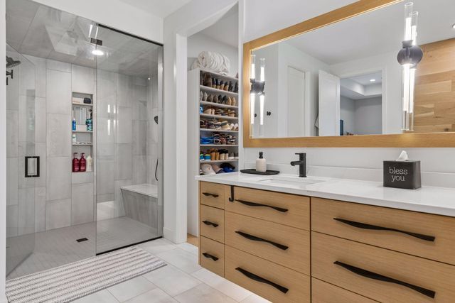 324 Hampton Street, Wayzata, MN 55391