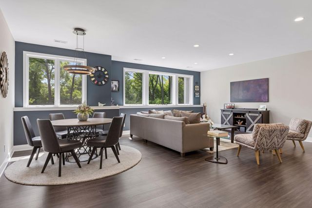324 Hampton Street, Wayzata, MN 55391