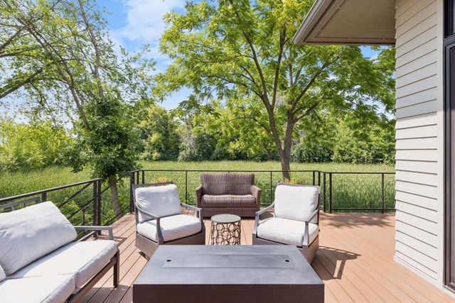 324 Hampton Street, Wayzata, MN 55391