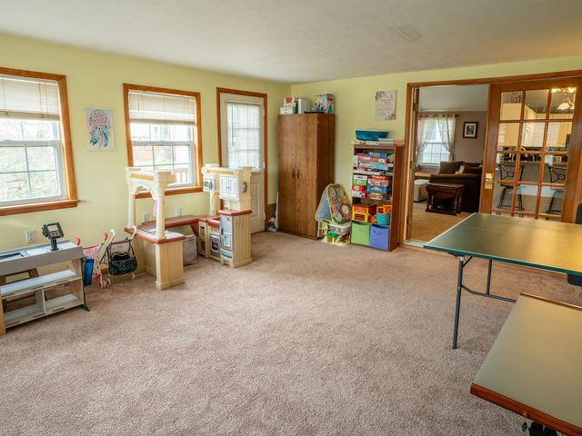 5619 ZEMVILLE Drive, Erie, PA 16509