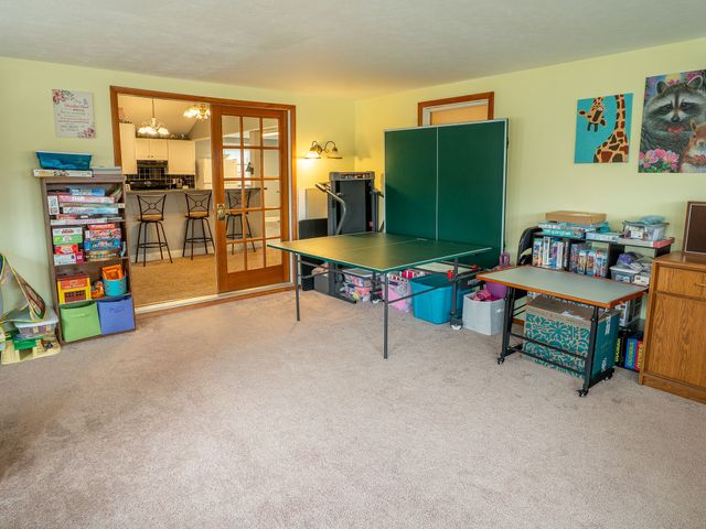 5619 ZEMVILLE Drive, Erie, PA 16509