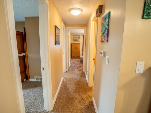 5619 ZEMVILLE Drive, Erie, PA 16509
