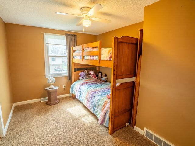 5619 ZEMVILLE Drive, Erie, PA 16509