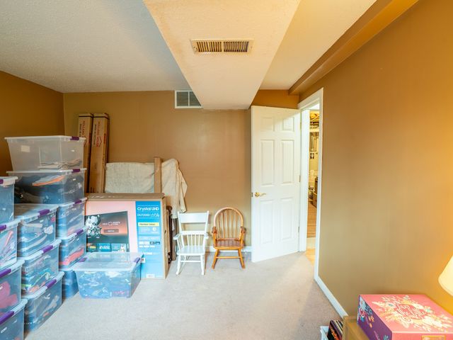 5619 ZEMVILLE Drive, Erie, PA 16509