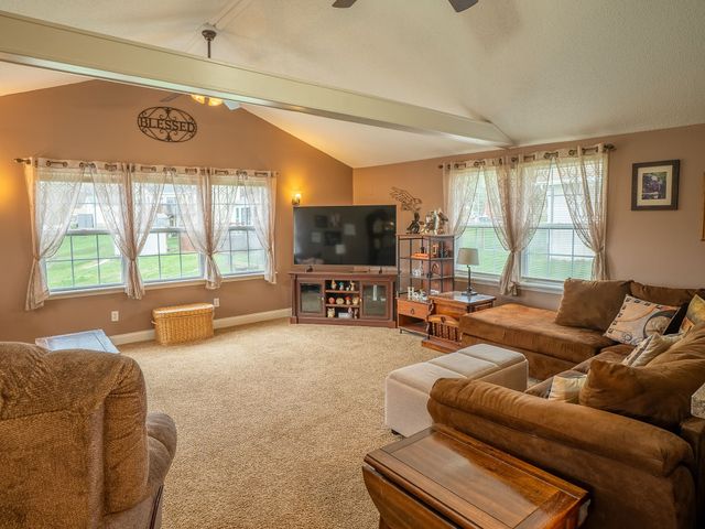 5619 ZEMVILLE Drive, Erie, PA 16509