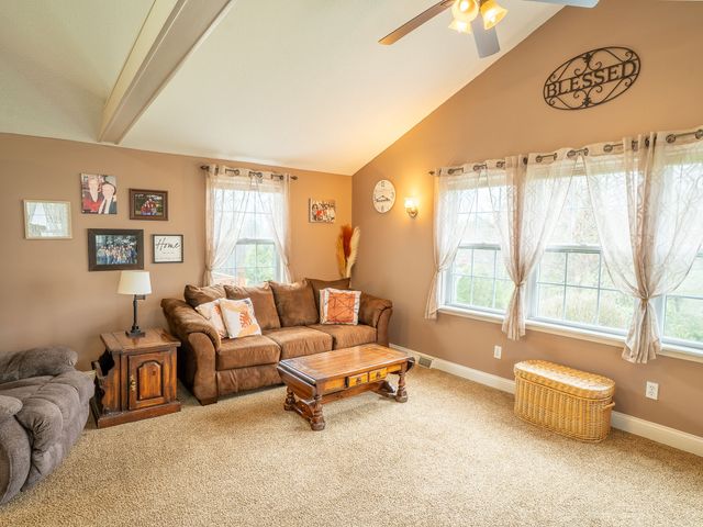 5619 ZEMVILLE Drive, Erie, PA 16509
