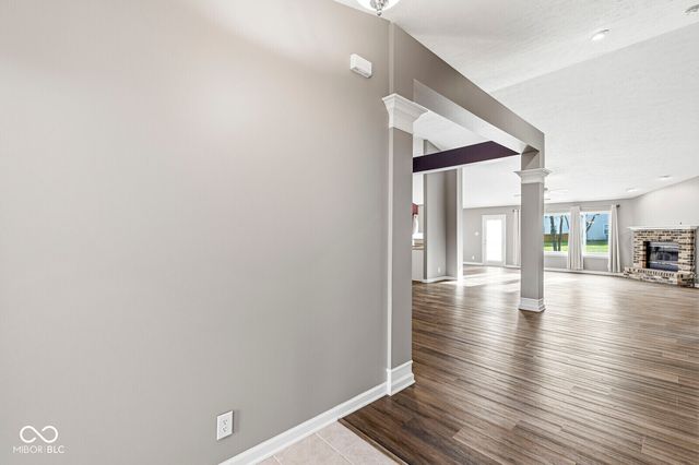 18744 Round Lake Road, Noblesville, IN 46060