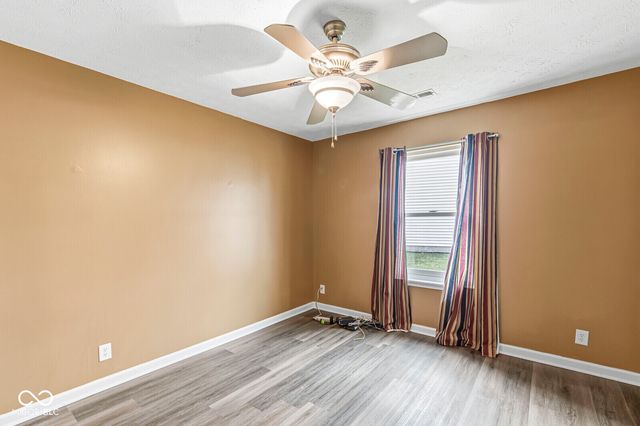 18744 Round Lake Road, Noblesville, IN 46060