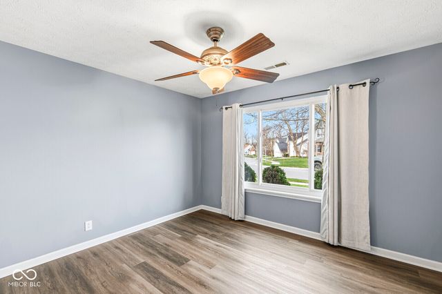 18744 Round Lake Road, Noblesville, IN 46060