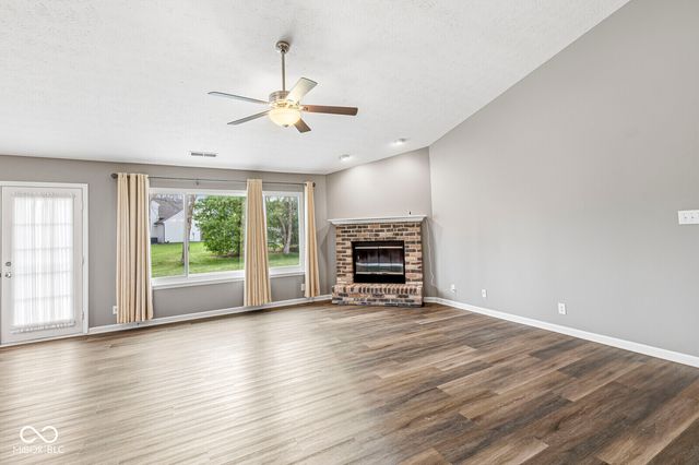 18744 Round Lake Road, Noblesville, IN 46060