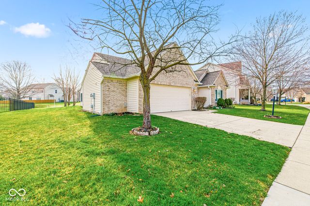 18744 Round Lake Road, Noblesville, IN 46060