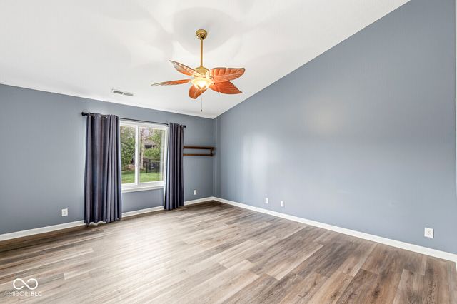 18744 Round Lake Road, Noblesville, IN 46060